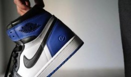 闪电吃瓜的视频,揭秘网红美食背后的故事