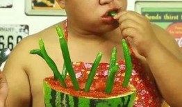 作死吃瓜视频,揭秘作死吃瓜视频背后的疯狂冒险