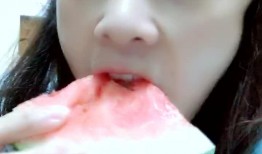 瓜姐吃瓜视频,揭秘娱乐圈幕后真相，带你领略明星们的真实生活