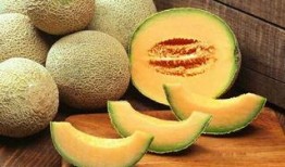 梦见吃哈密瓜很甜,揭秘哈密瓜梦境的寓意