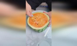 天气热吃瓜很甜,瓜果飘香——探寻热天吃瓜的甜蜜奥秘